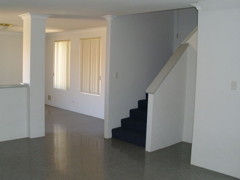 1/139 Keymer Street, Belmont WA 6104