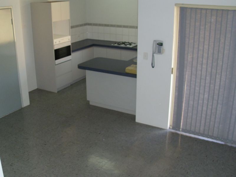 1/139 Keymer Street, Belmont WA 6104