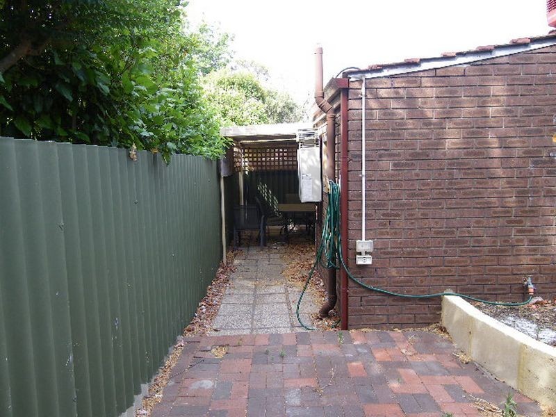 1/91 Fitzroy Road, Rivervale WA 6103