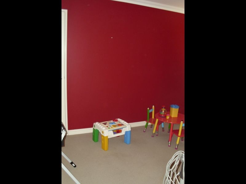 5 Yoondarn Elbow, Wattle Grove WA 6107