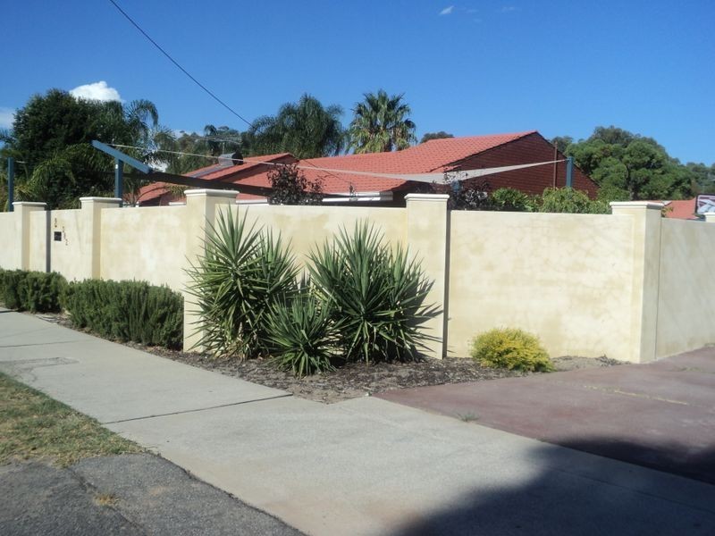 2/382 Kew Street, Cloverdale WA 6105