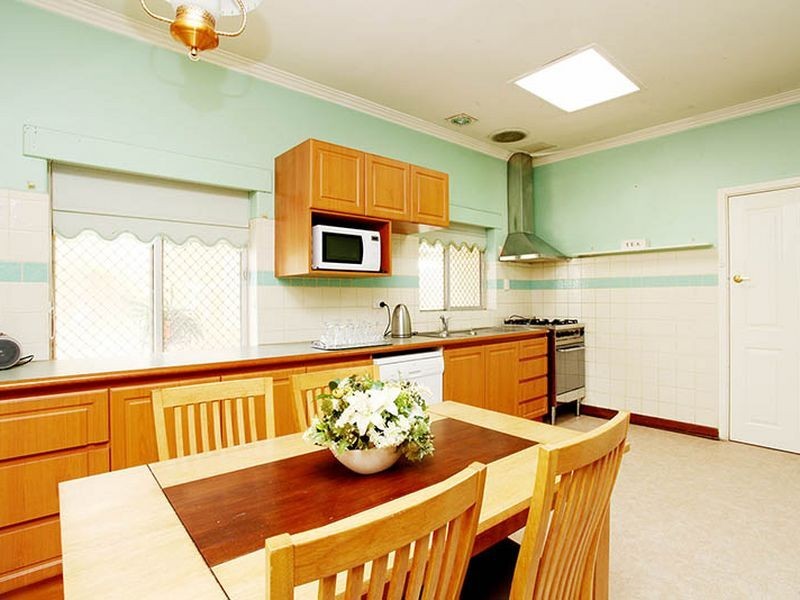 375 Sydenham Street, Belmont WA 6104