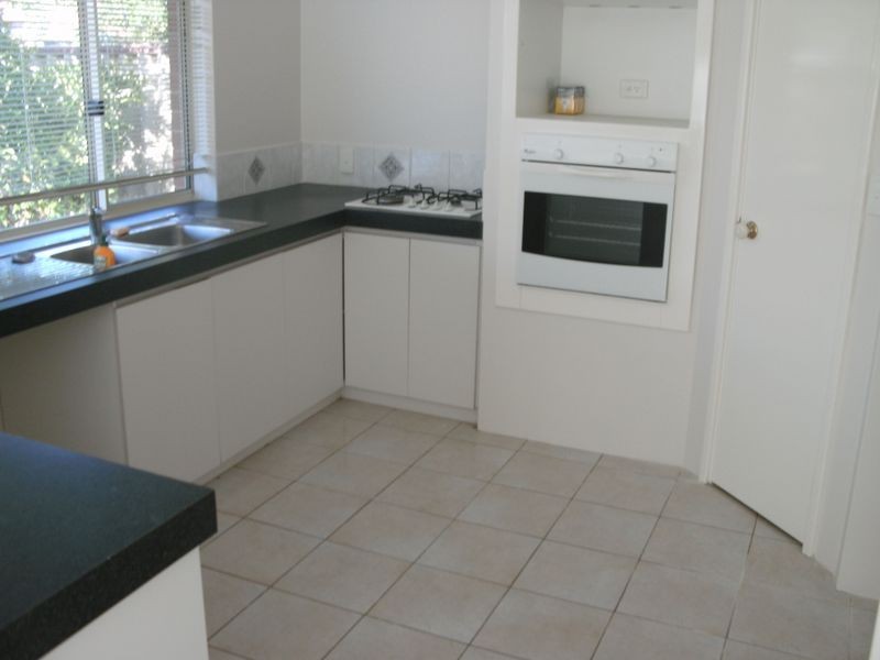 8 Wagstaff Road, Redcliffe WA 6104