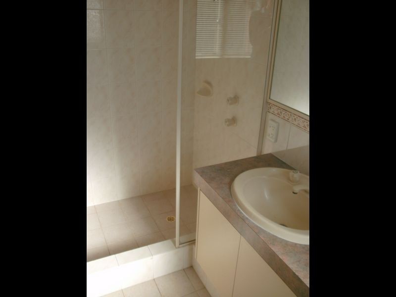 8 Wagstaff Road, Redcliffe WA 6104