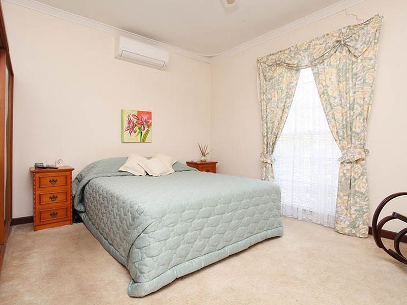 465 Abernethy Road, Cloverdale WA 6105