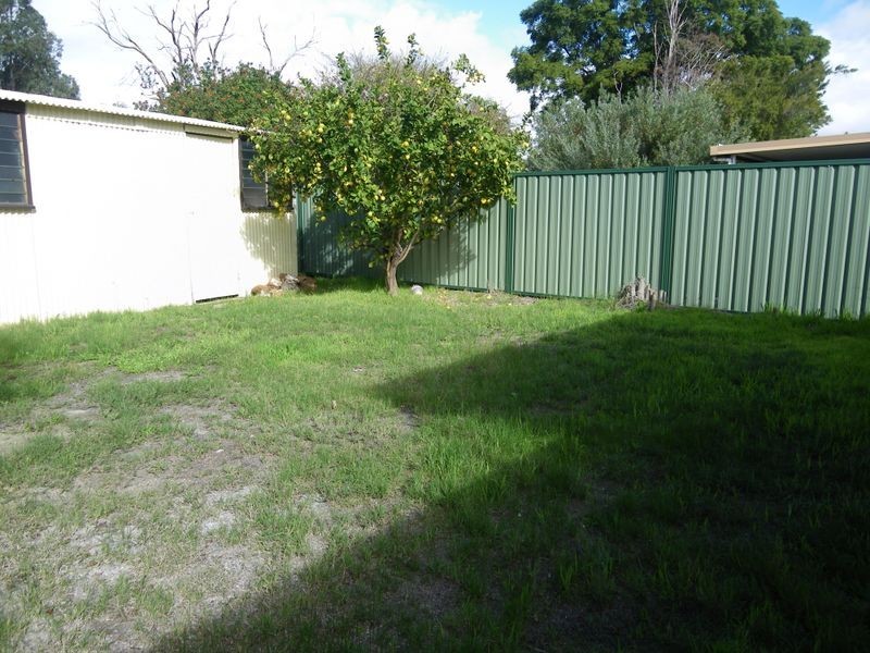38 Kennerly Street, Cloverdale WA 6105