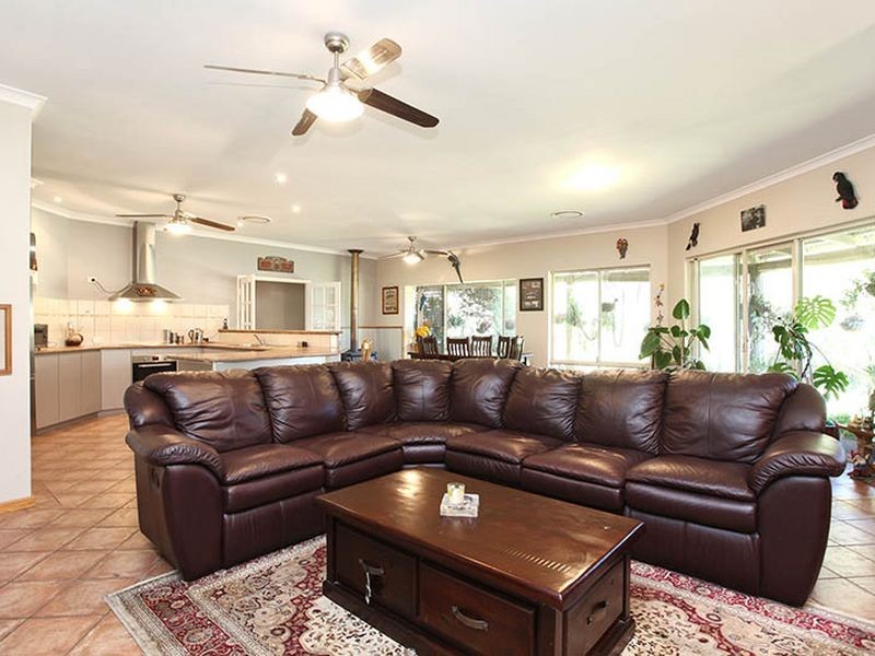 15 Waterwheel Road, Bedfordale WA 6112