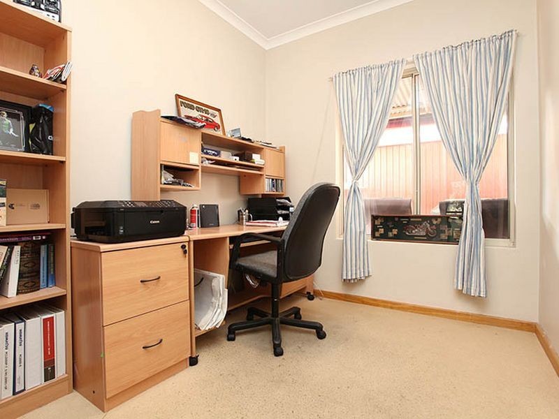 15 Waterwheel Road, Bedfordale WA 6112