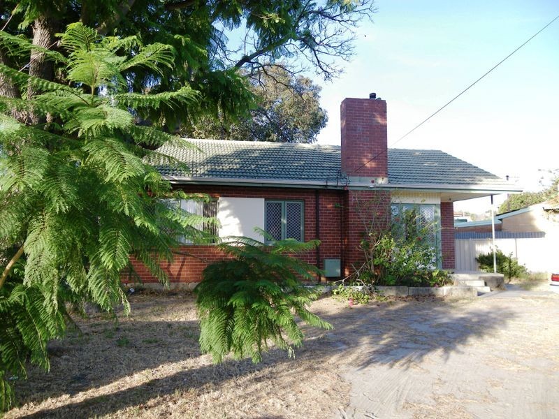 325 Belgravia Street, Cloverdale WA 6105