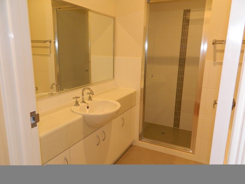 432 Knutsford Ave, Kewdale WA 6105