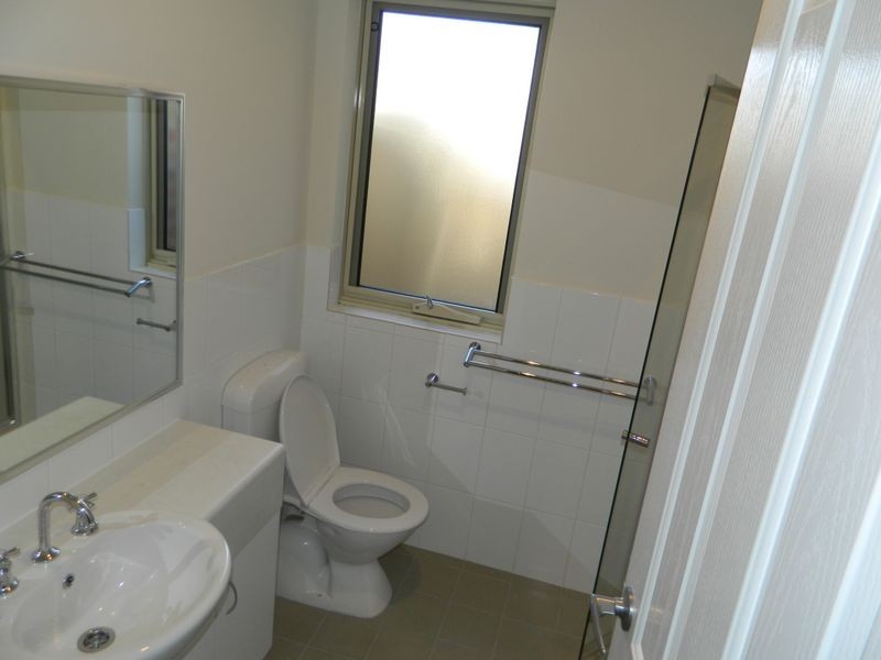 432 Knutsford Ave, Kewdale WA 6105