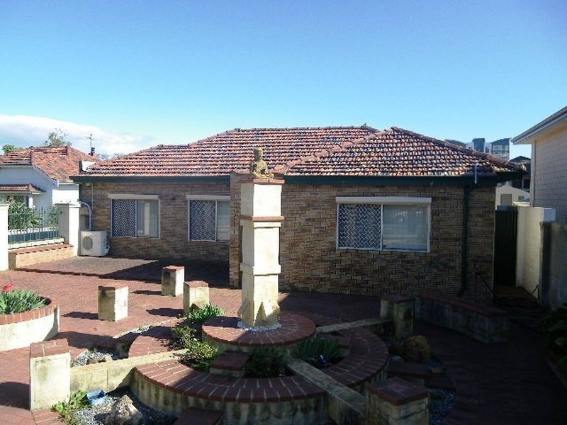 10 Salisbury Road, Rivervale WA 6103