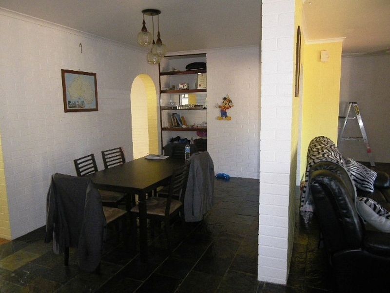 10 Salisbury Road, Rivervale WA 6103