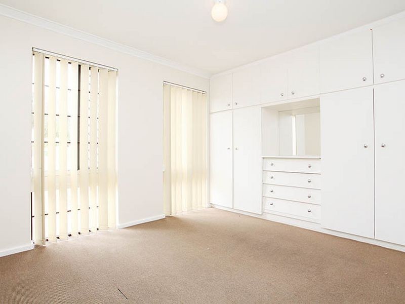10 Alfred Street, Belmont WA 6104