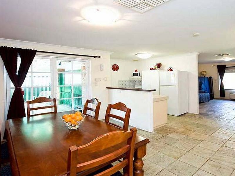 137 Leake Street, Belmont WA 6104