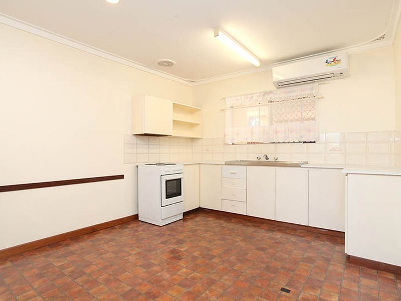 47 A & B Alderly Square, Wilson WA 6107