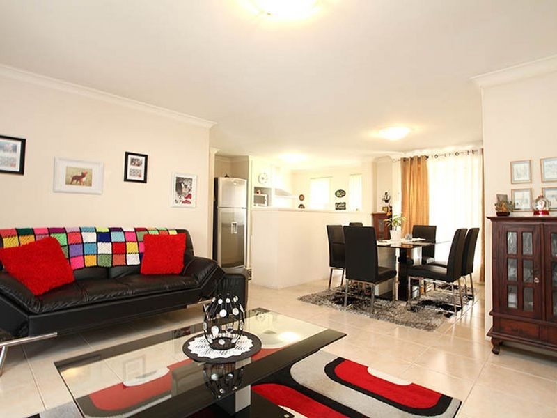 8/230 Knutsford Avenue, Kewdale WA 6105