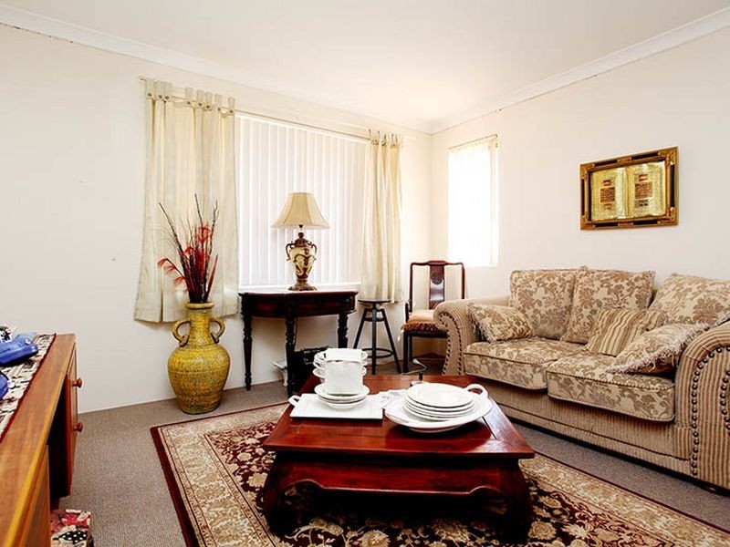 8/230 Knutsford Avenue, Kewdale WA 6105