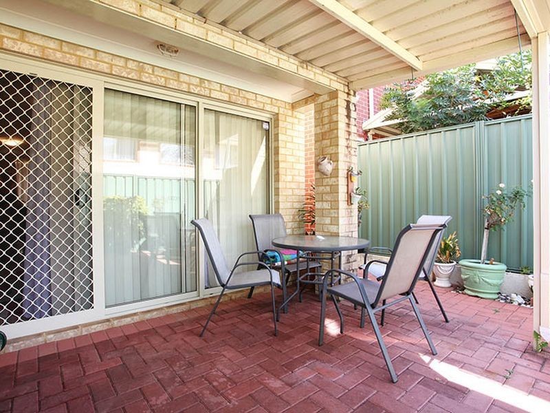 8/230 Knutsford Avenue, Kewdale WA 6105