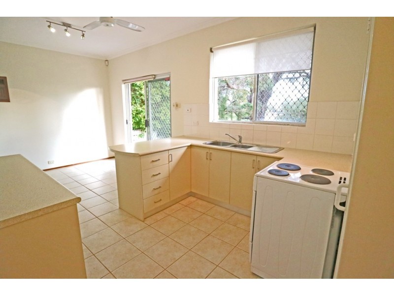 31 Collins road, Kalamunda WA 6076