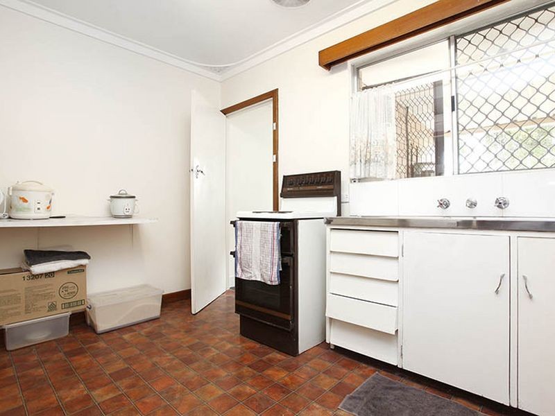 5 Grant place, Bentley WA 6102