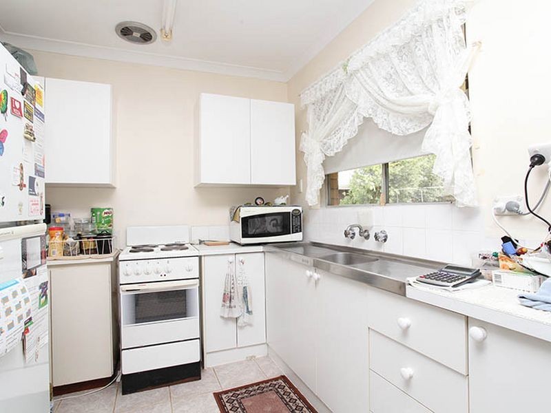 28 & 30 Treave Street, Cloverdale WA 6105