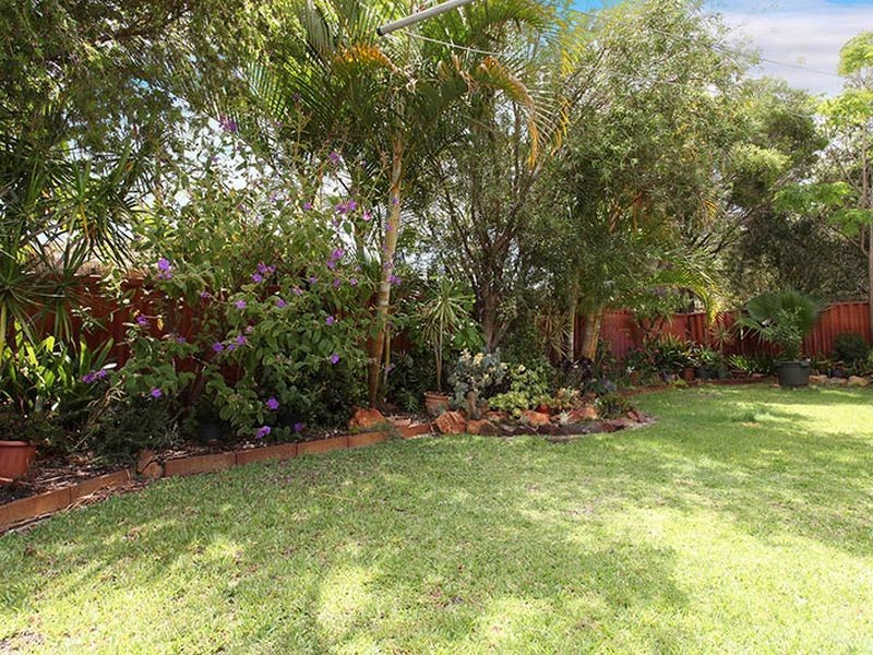 28 & 30 Treave Street, Cloverdale WA 6105