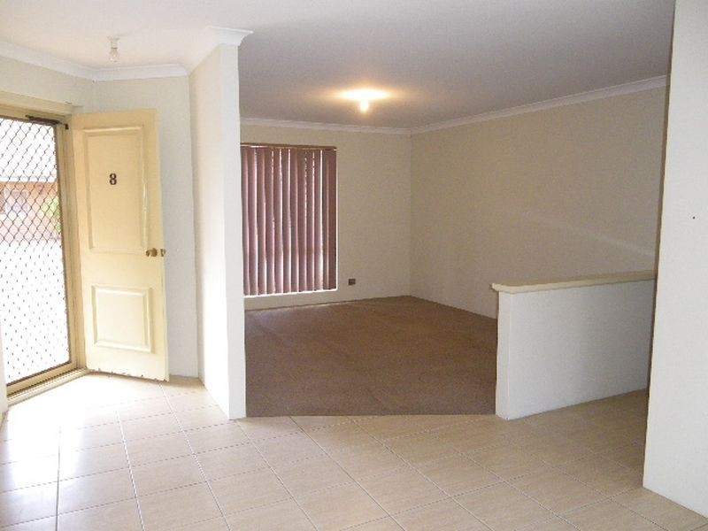 8/21 Kimberley Street, Belmont WA 6104