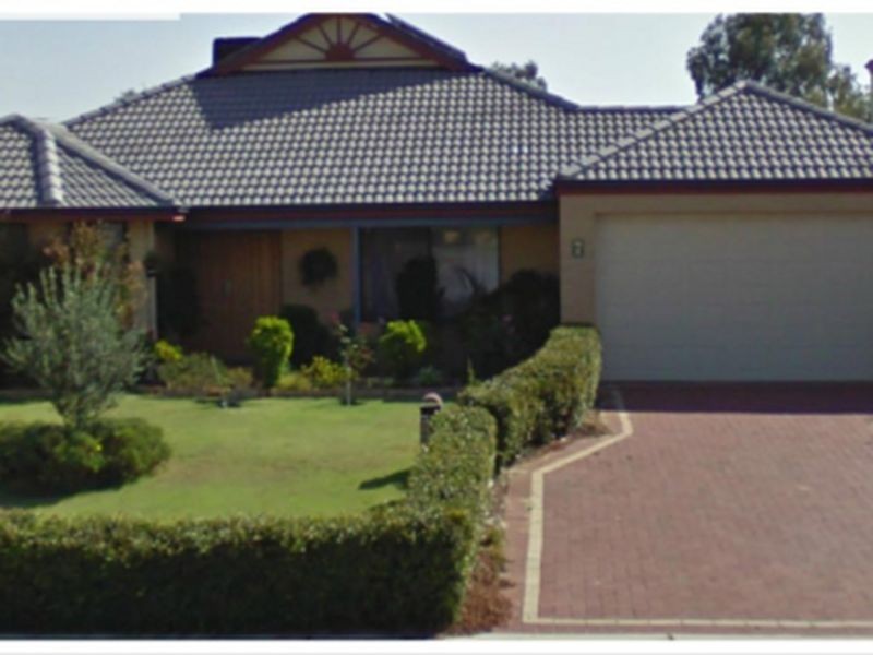 7 Excalibur chase, Wattle Grove WA 6107