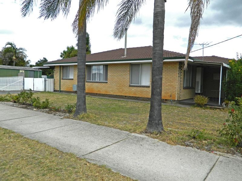 224 Fisher Street, Cloverdale WA 6105