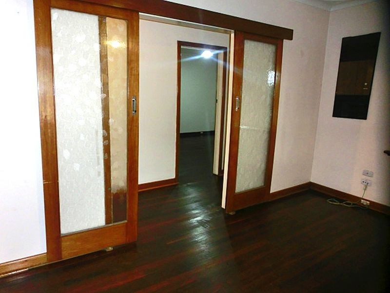 224 Fisher Street, Cloverdale WA 6105