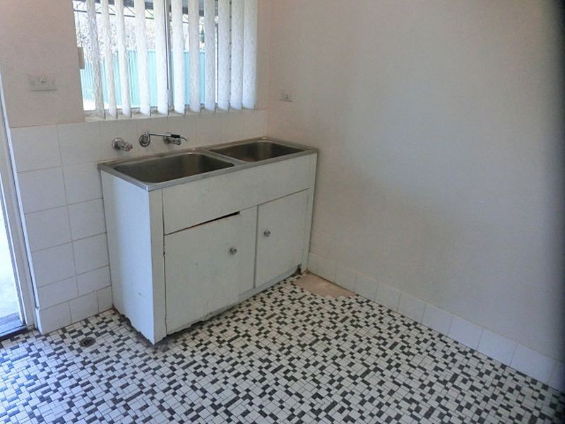 224 Fisher Street, Cloverdale WA 6105