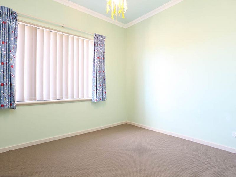 212A Surrey Road, Rivervale WA 6103