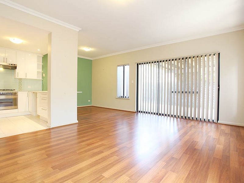 212A Surrey Road, Rivervale WA 6103