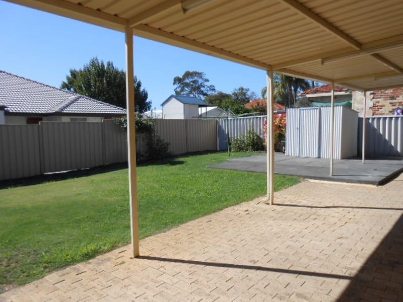 59 Trink Street, Cloverdale WA 6105