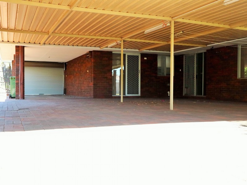 295 Knutsford Avenue, Kewdale WA 6105