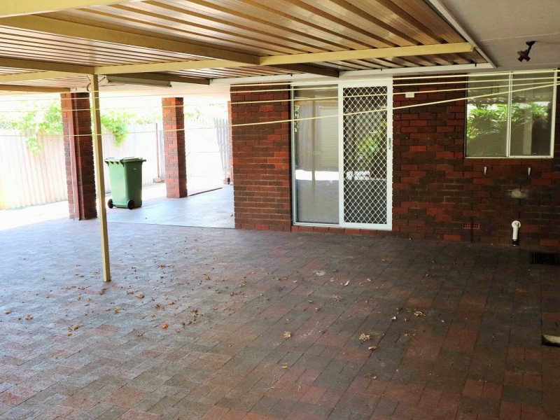 295 Knutsford Avenue, Kewdale WA 6105