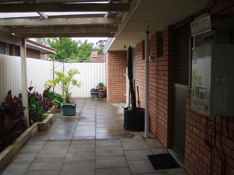 1/257 St Kilda Road, Kewdale WA 6105