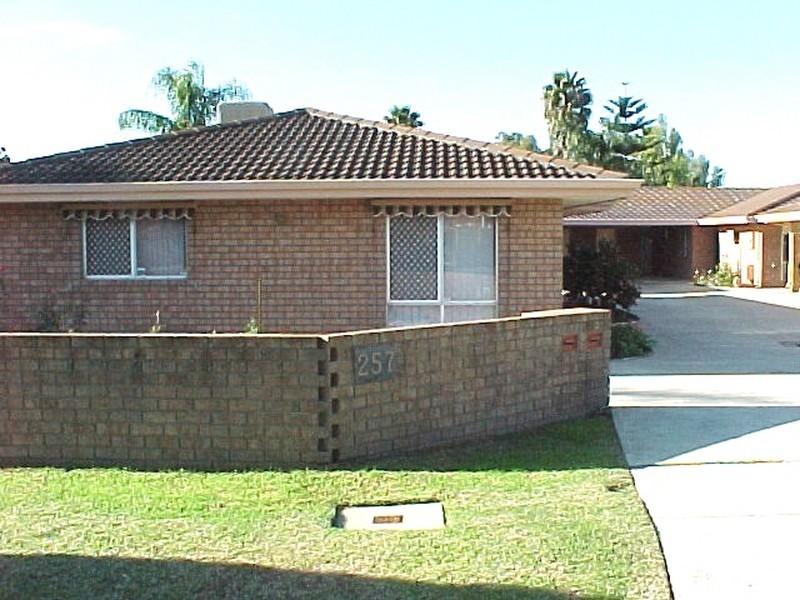 1/257 St Kilda Road, Kewdale WA 6105