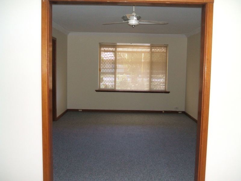 32A Yale Road, Thornlie WA 6108