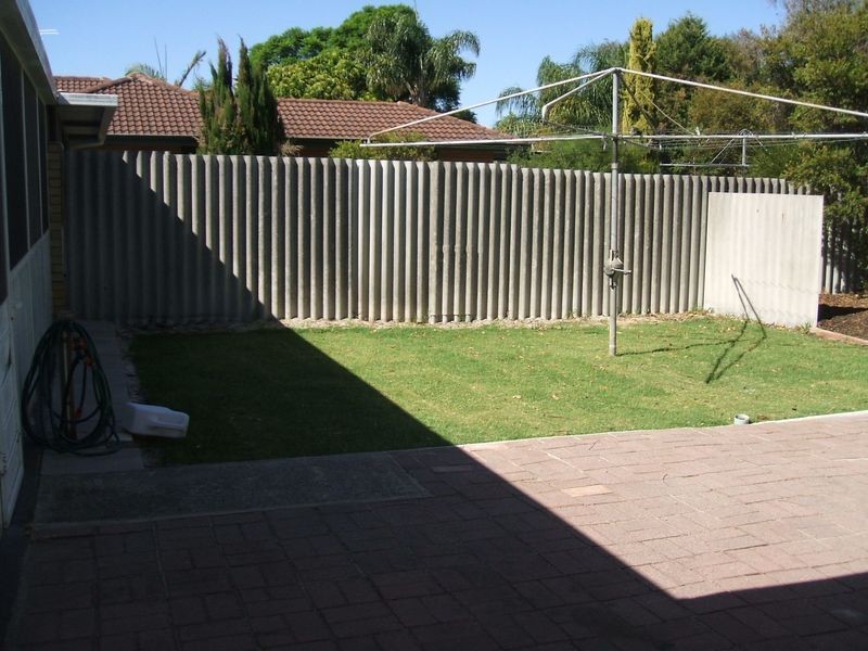 32A Yale Road, Thornlie WA 6108