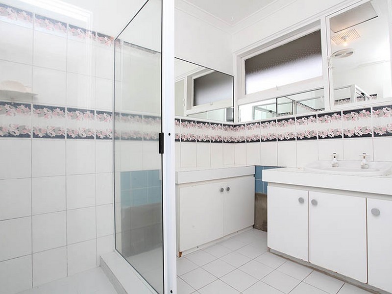 421 Belmont Avenue, Cloverdale WA 6105