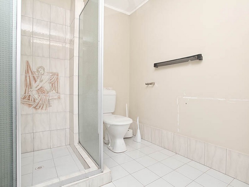 421 Belmont Avenue, Cloverdale WA 6105