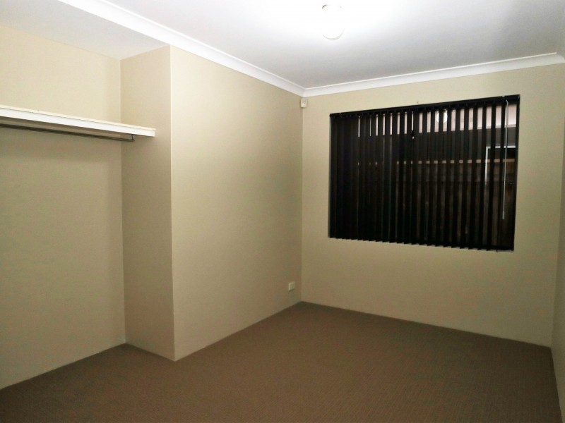 2/15 Drummond Street, Redcliffe WA 6104