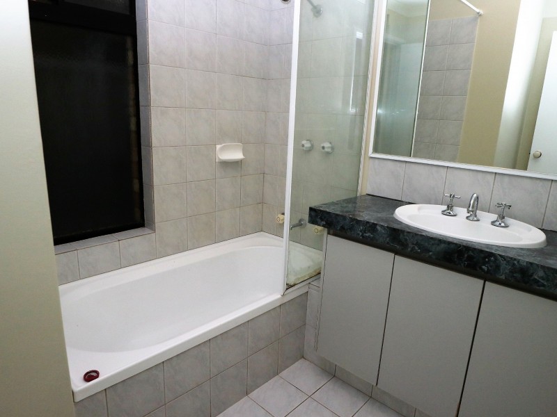 2/15 Drummond Street, Redcliffe WA 6104