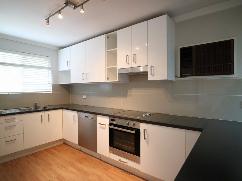 19 Wallace Street, Belmont WA 6104