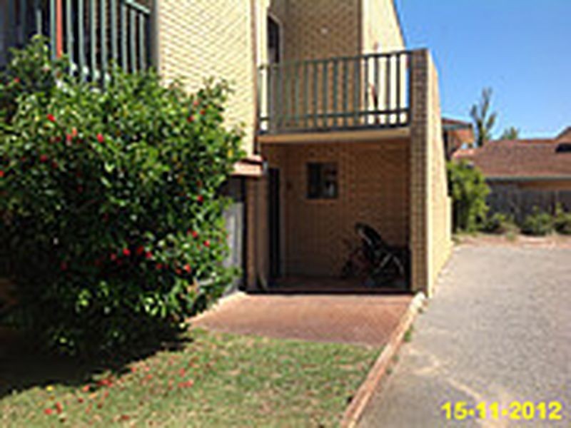 4/58 Pollard Street, Glendalough WA 6016