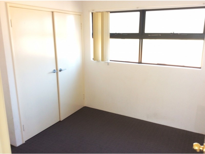 2/145 Shepperton Road, Victoria Park WA 6100