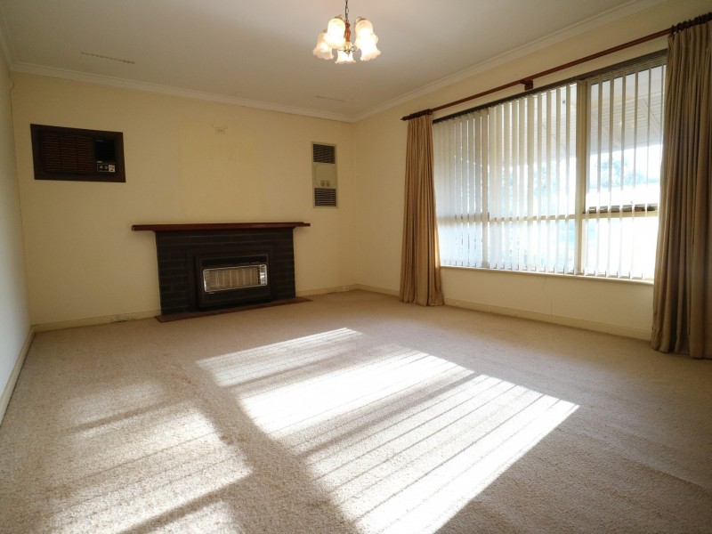 10 Elmsfield Street, Belmont WA 6104