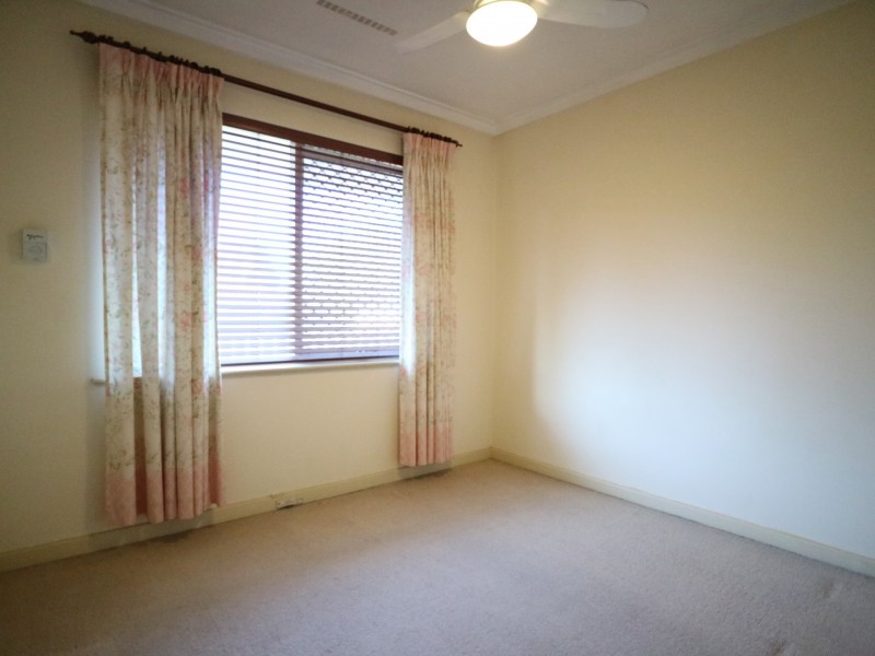 10 Elmsfield Street, Belmont WA 6104